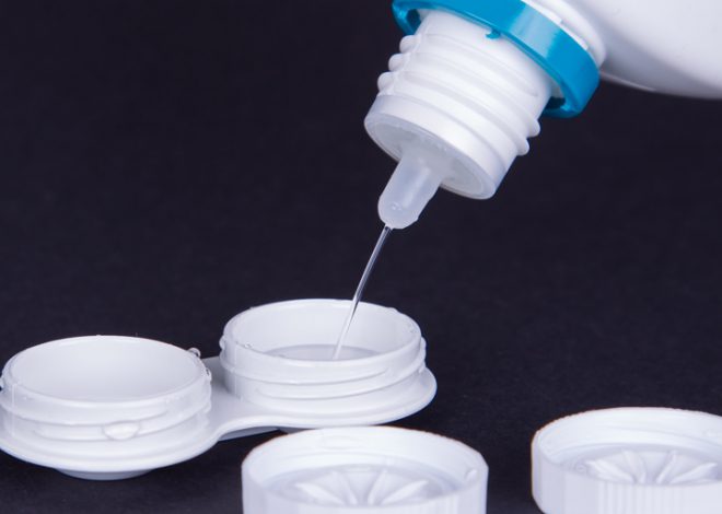 5 Amazing Uses Of Contact Lens Solution For Makeup