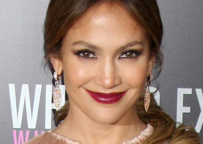 35 Stunning Hairstyles For Diamond Faces